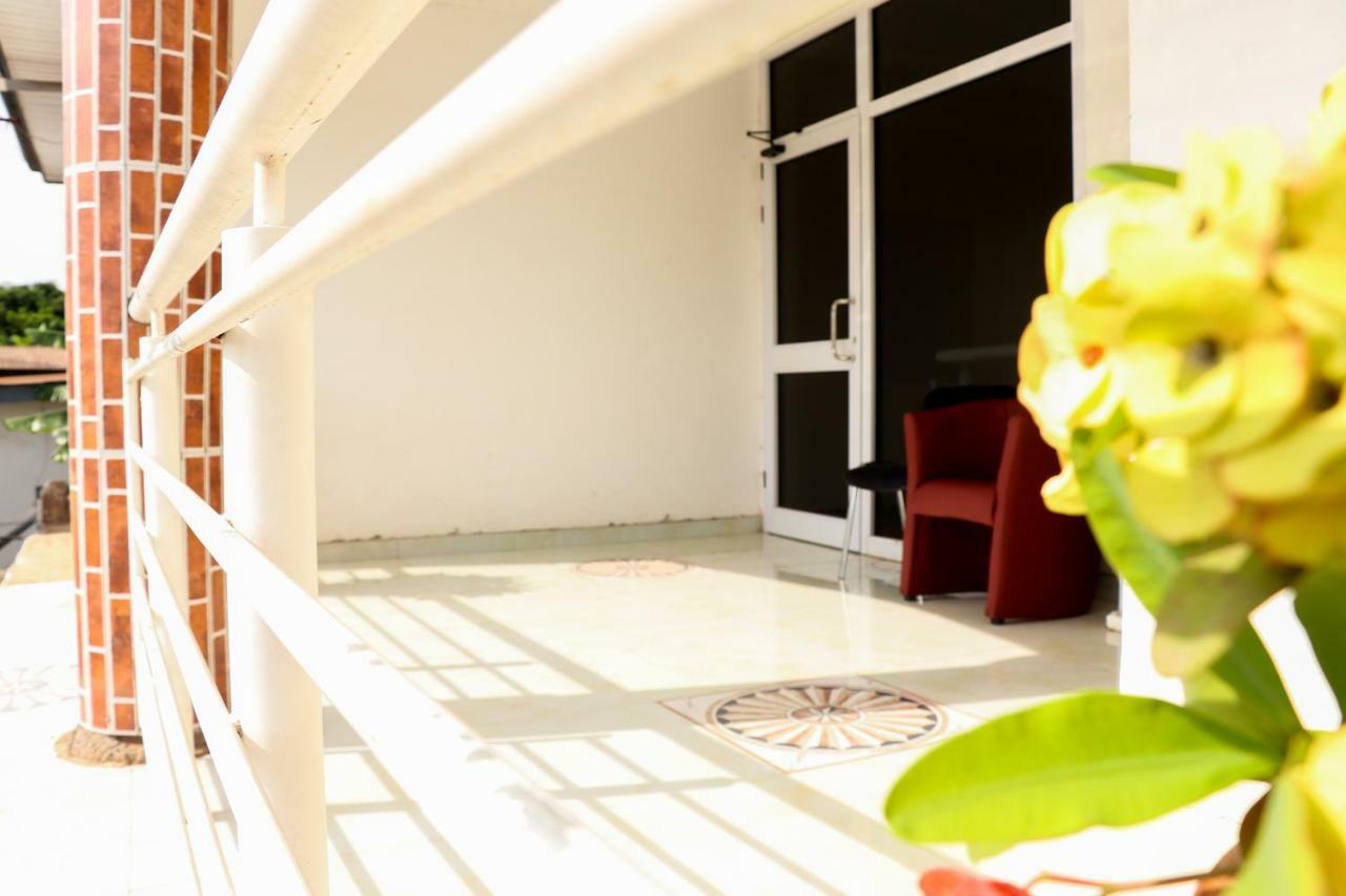 Bonsukoda Lodge Madina Екстер'єр фото